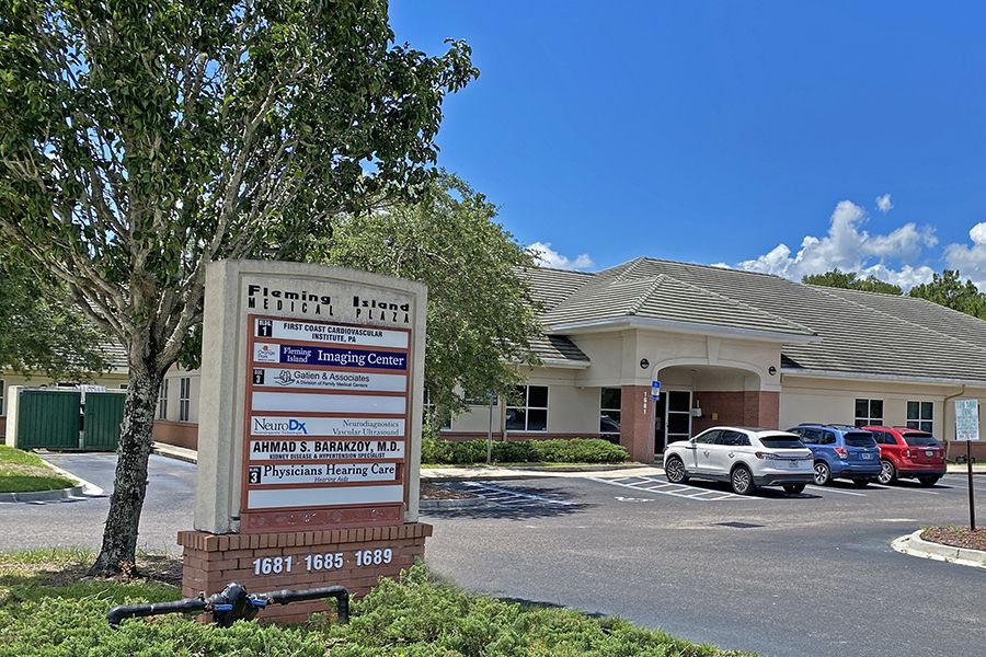 Fleming Island Medical Plaza I & II: 1681, 1685, 1689 & 1675, 1677, 1679 Eagle Harbor Parkway, Fleming Island, FL 32003